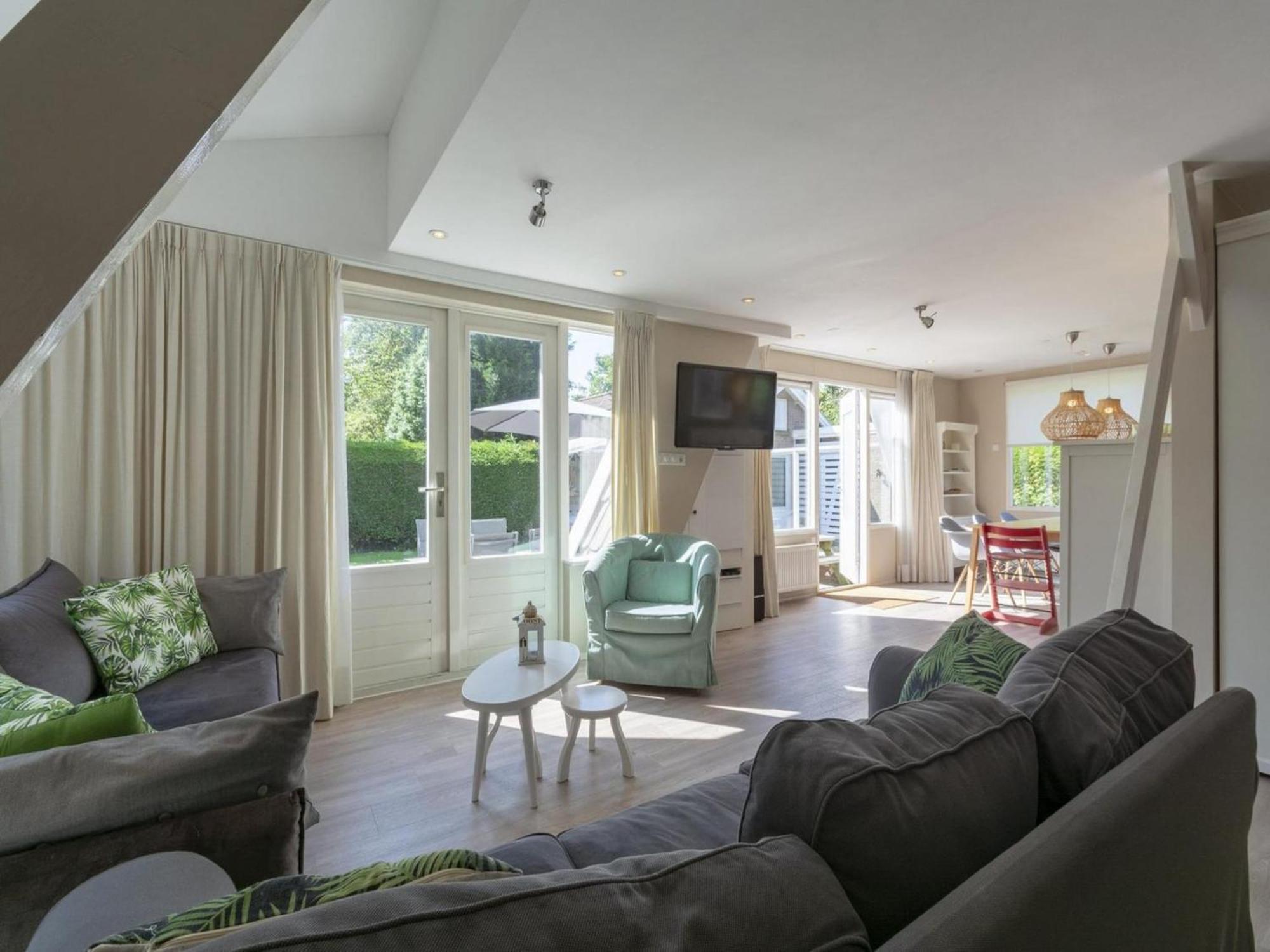 Cozy Holiday Home With Garden Sint Maartensvlotbrug Kültér fotó